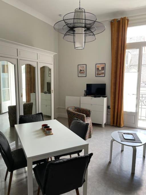 101 Pyrenees Palace Appartement Bagnères-de-Luchon Kültér fotó