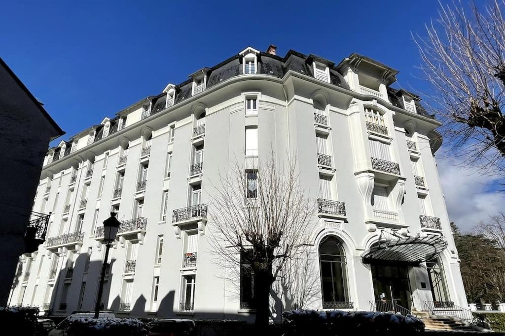 101 Pyrenees Palace Appartement Bagnères-de-Luchon Kültér fotó